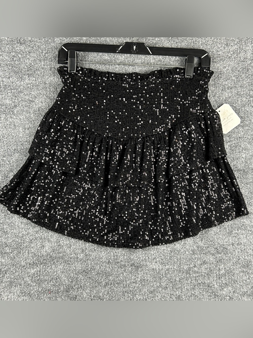 NWT Altard State Black Sequin Tiered Smocked Ruffle Mini Skort Size Medium M